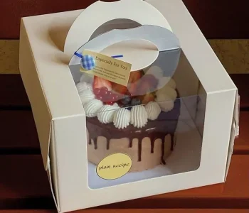 جعبه-کیک-پنجره-دار-دسته-دار-سفید